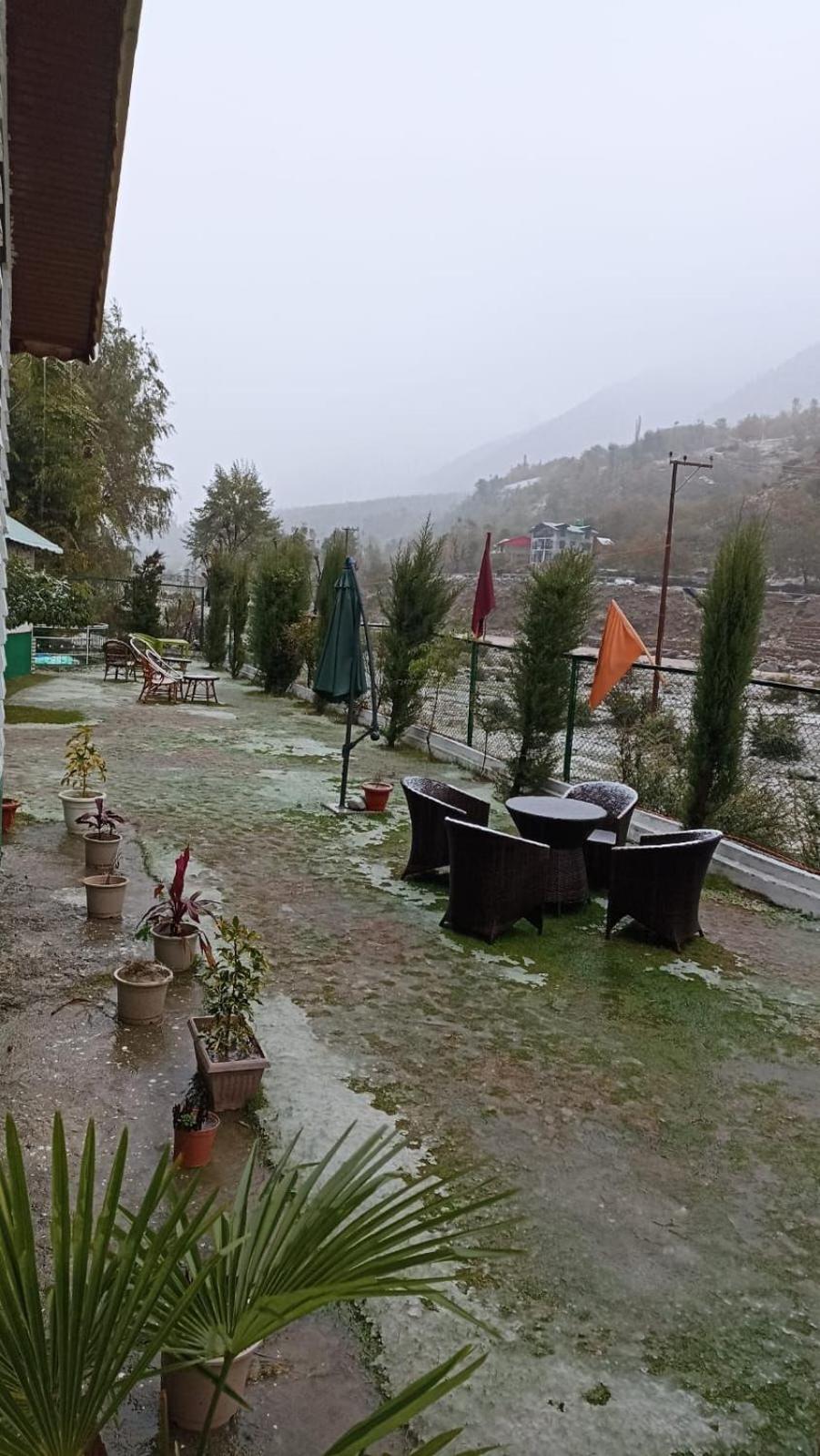 Sojourn Cottages Pahalgam Exterior photo